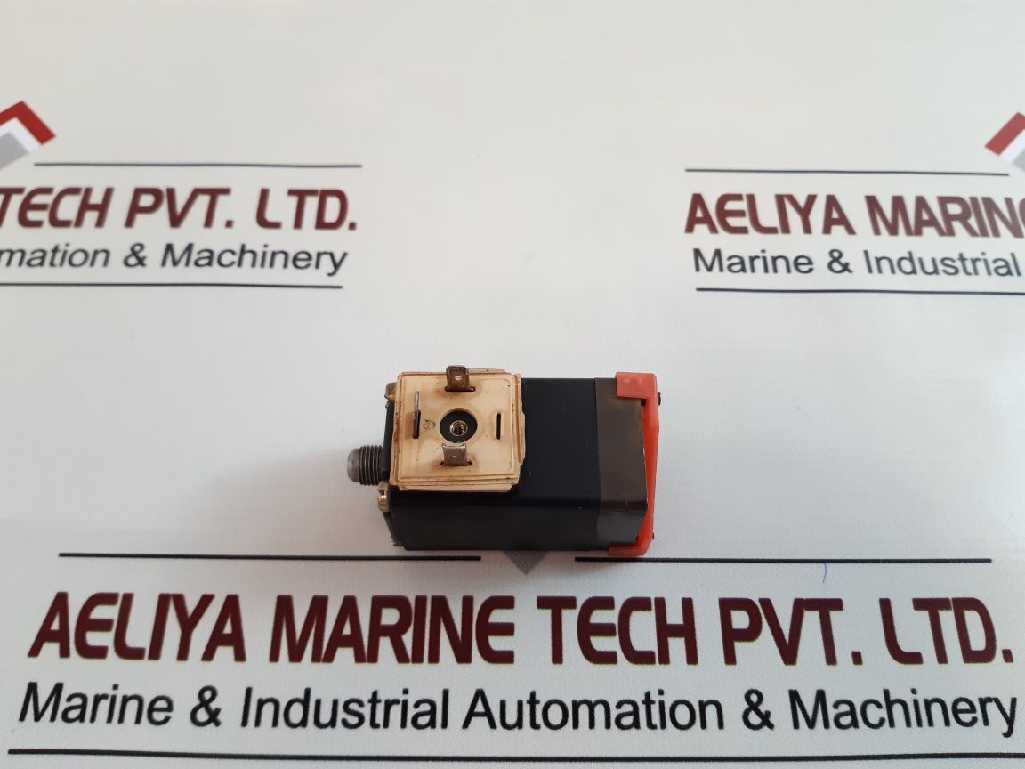 Burkert 312-c-1/16-b-br-man Solenoid Valve