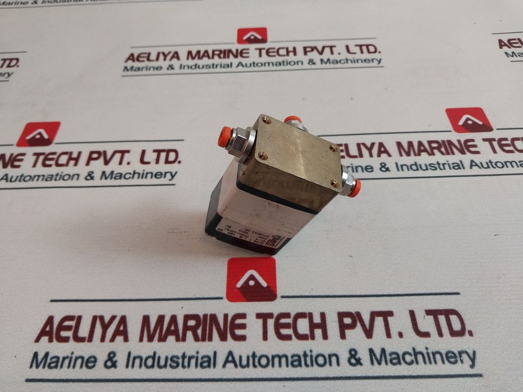 Burkert 4718243-02 Solenoid Valve