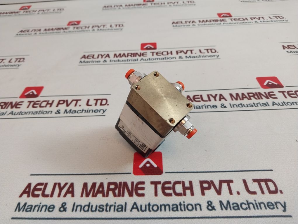 Burkert 4718243-02 Solenoid Valve