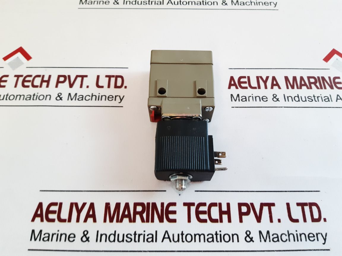 Burkert 5411 C 6,0 Nbr Pa Fluid Control Systems 3/2 Solenoid Valve 230V 50-60Hz