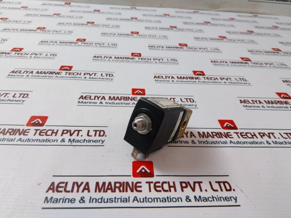 Burkert 6014 C 1/16 Fkm Br Solenoid Valve