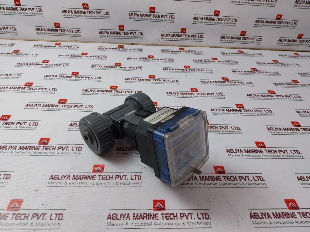 Burkert Cond 8225-fkm-pvdf-sst-c=0,01 Digital Conductivity Transmitter