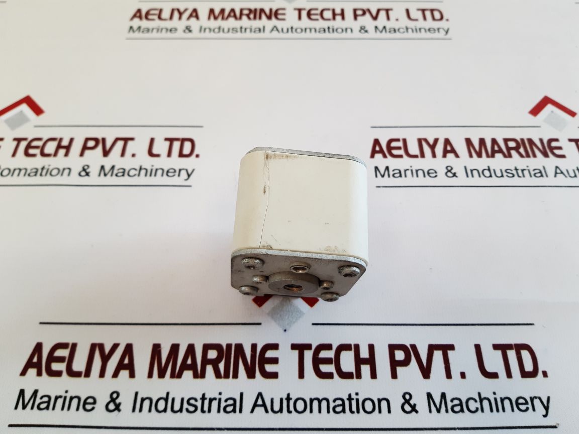 Bussmann 170M4467 Fuse 1Bkn50 ,700A