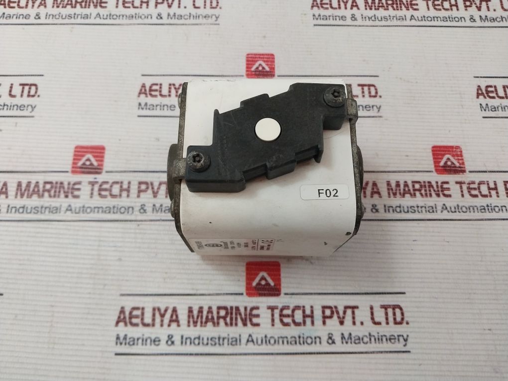 Bussmann 170M6499 Fuse 1100A 1250V 3Bkn/90 