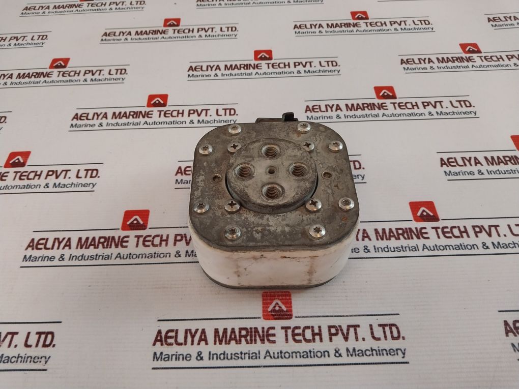 Bussmann 170M7084 Fast Acting Fuse 3000A 690V
