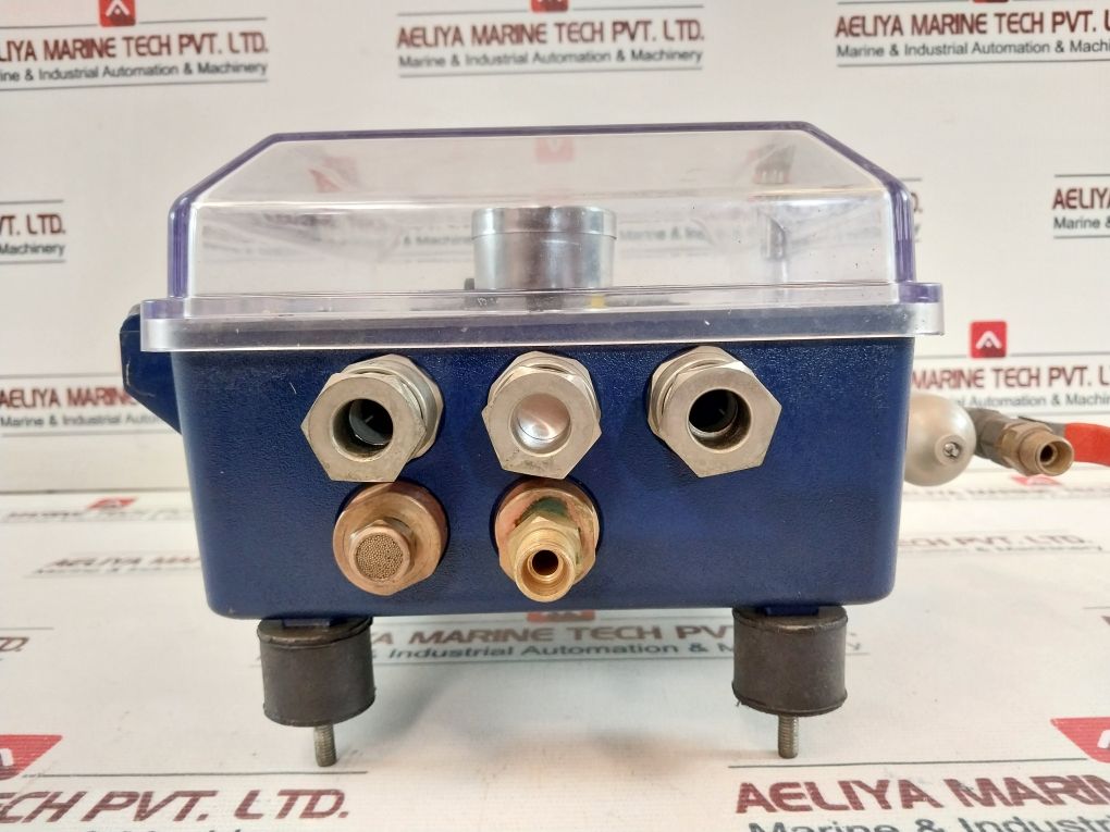 By Controls Epcon S Electro-pneumatic Controller