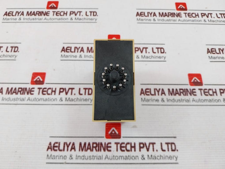 C-mac Rt16-2-1-240-60S Delay On Release Timer 2 Pole 5A/250 Vac