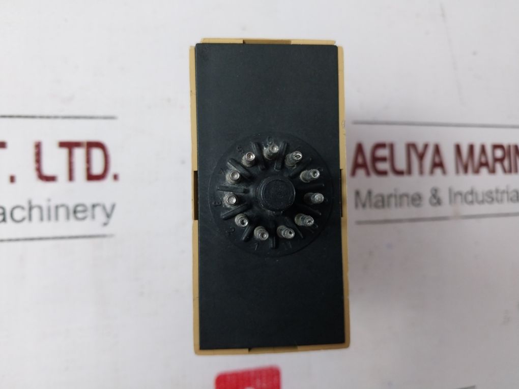 C-mac Rt40-1-1-230-m2-guld Impulse-continuity Relay