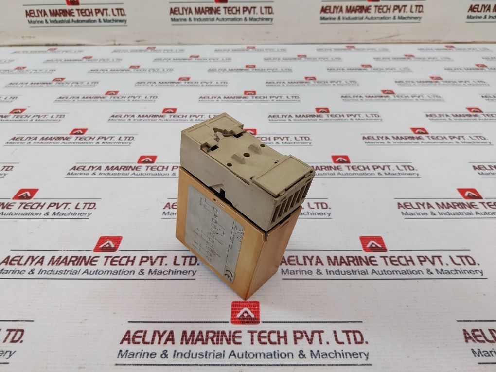 C-mac Rv 12-1-0-024 Voltage Relay 1 Pole 8A/250Vac
