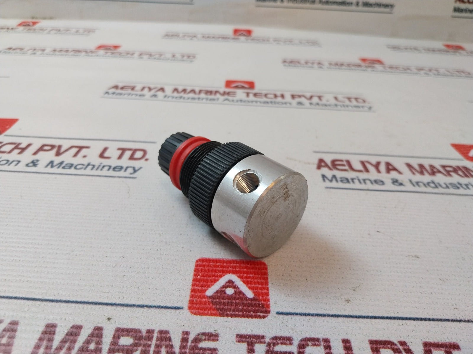 C.A. Norgren R04-100-rgaa Miniature Air Regulator