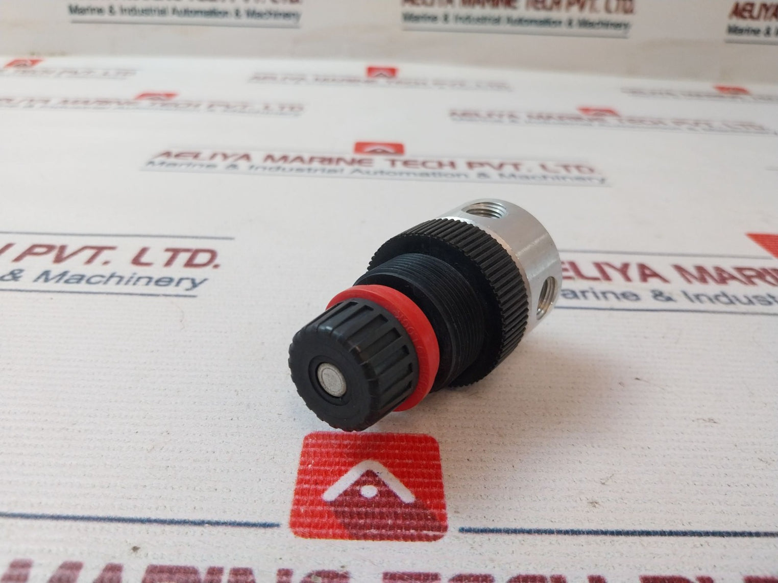 C.A. Norgren R04-100-rgaa Miniature Air Regulator