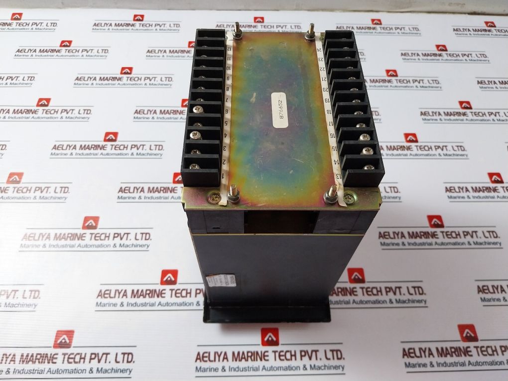 C.E.E. Dtm7033 Low Impedance Static Protection Relay 5A 50/60Hz