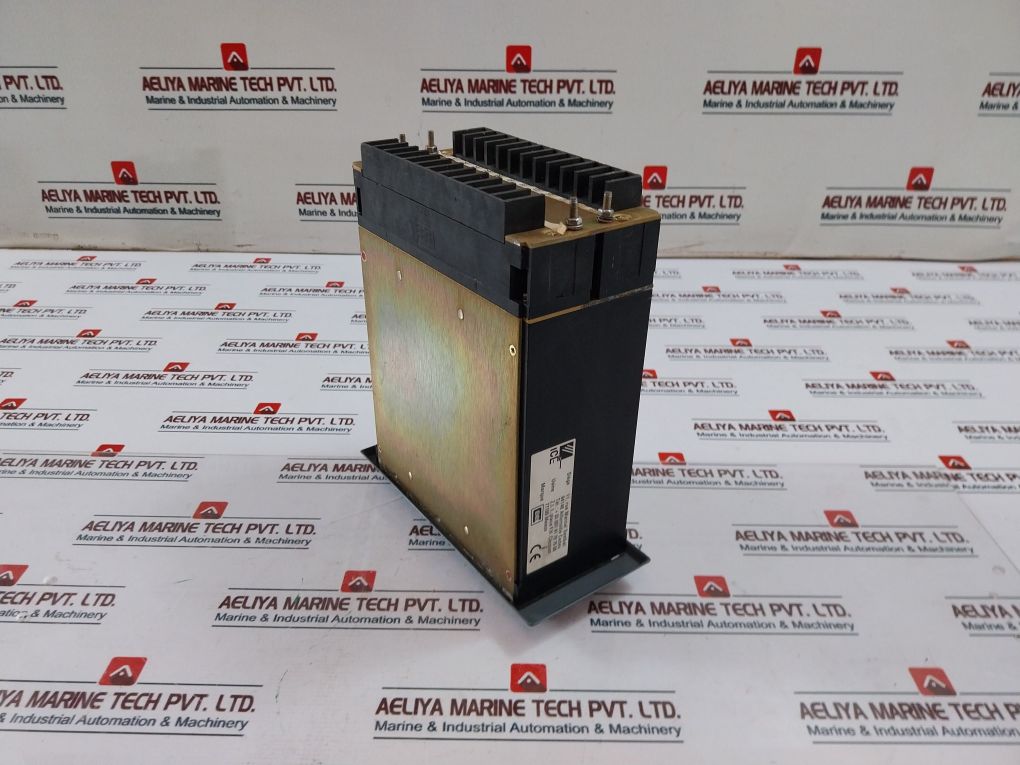 C.E.E. Hdg 7020 Frequency Relay 9887 B 60Hz