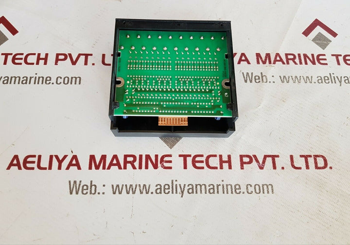 Idec izumi pfj-n162u dc input module 24vdc