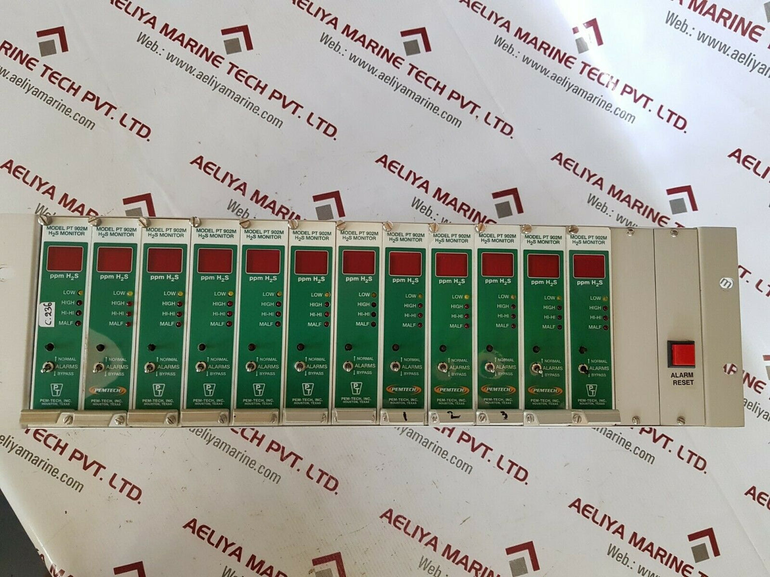 Pem-tech pt 902m h2s monitor panel