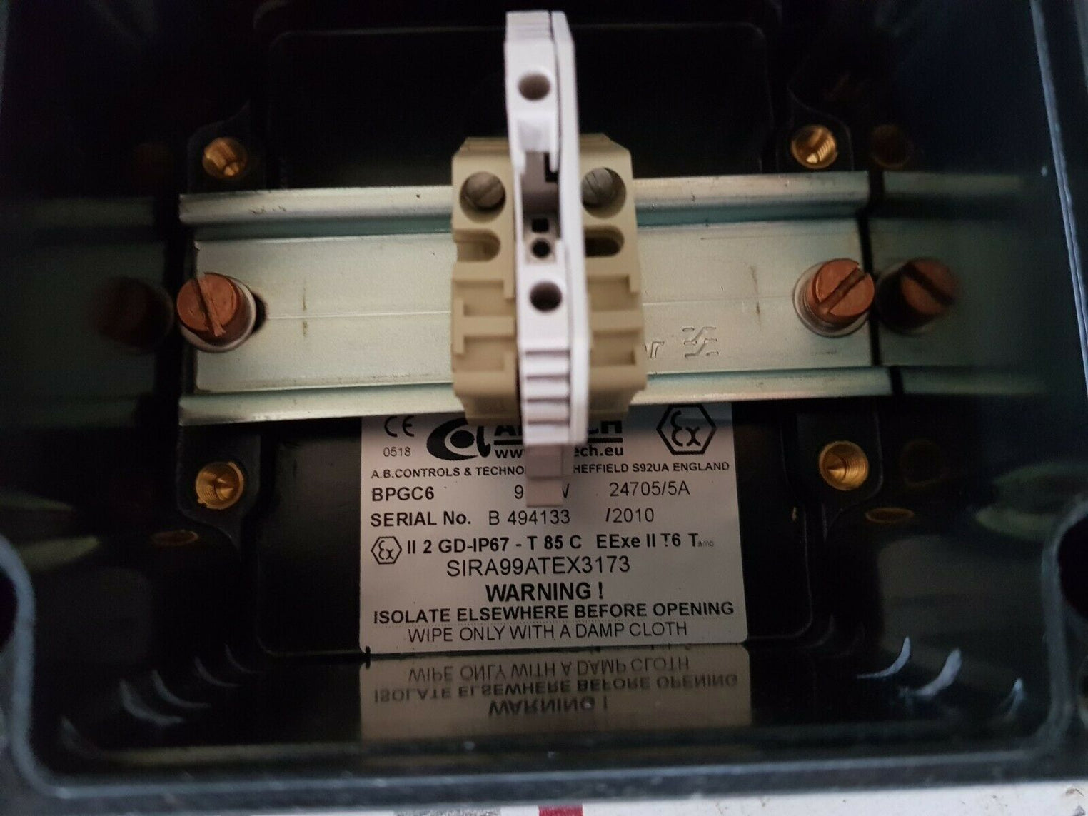 Abtech sira99atex3173 enclosure