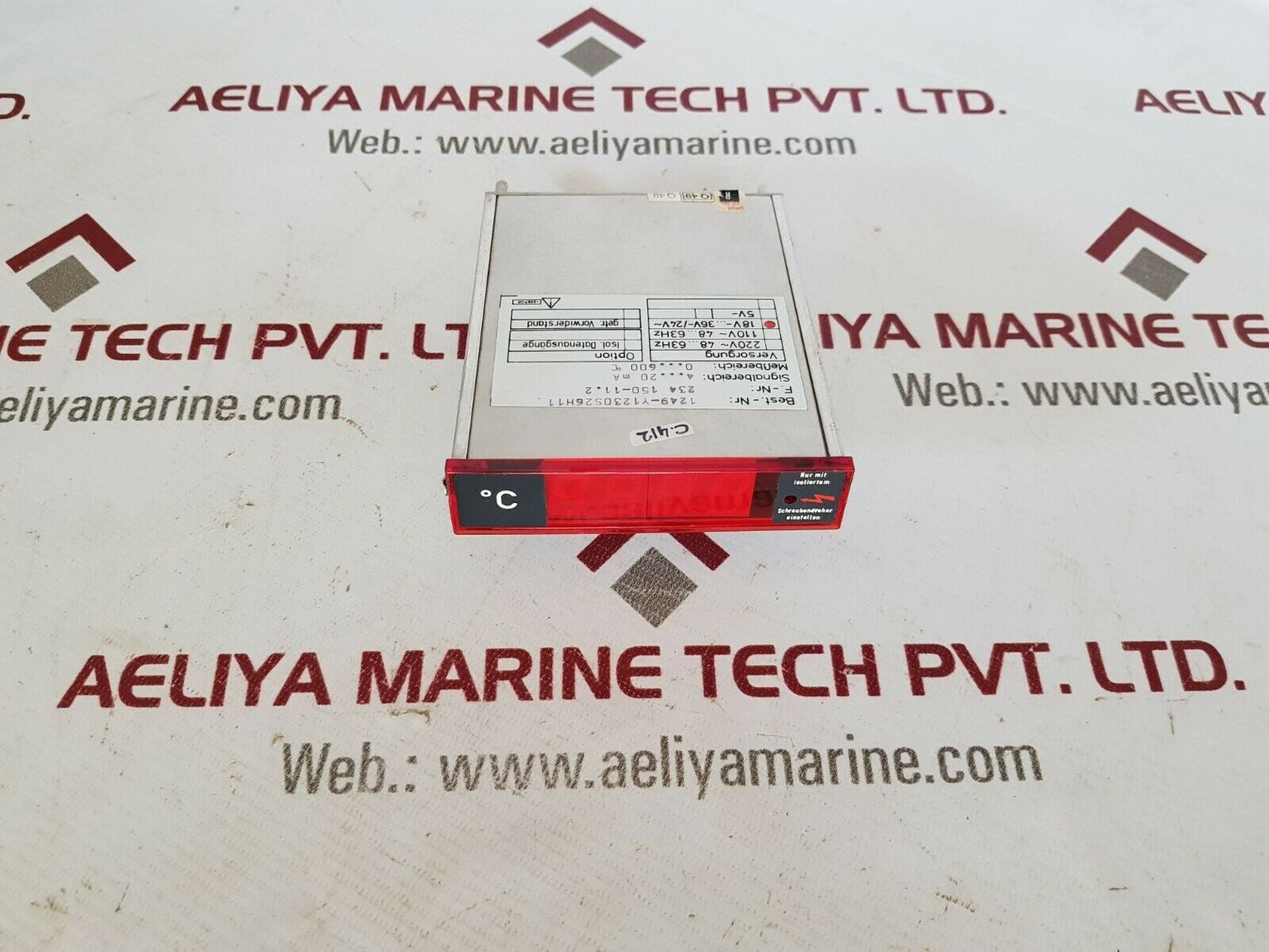 1249-y1230526h11 isolated