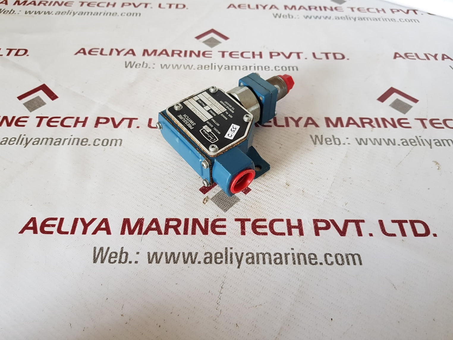 Amot controls 8252m 2bkv2 aa pressure switch