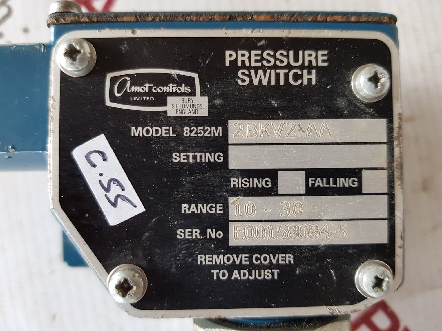 Amot controls 8252m 2bkv2 aa pressure switch