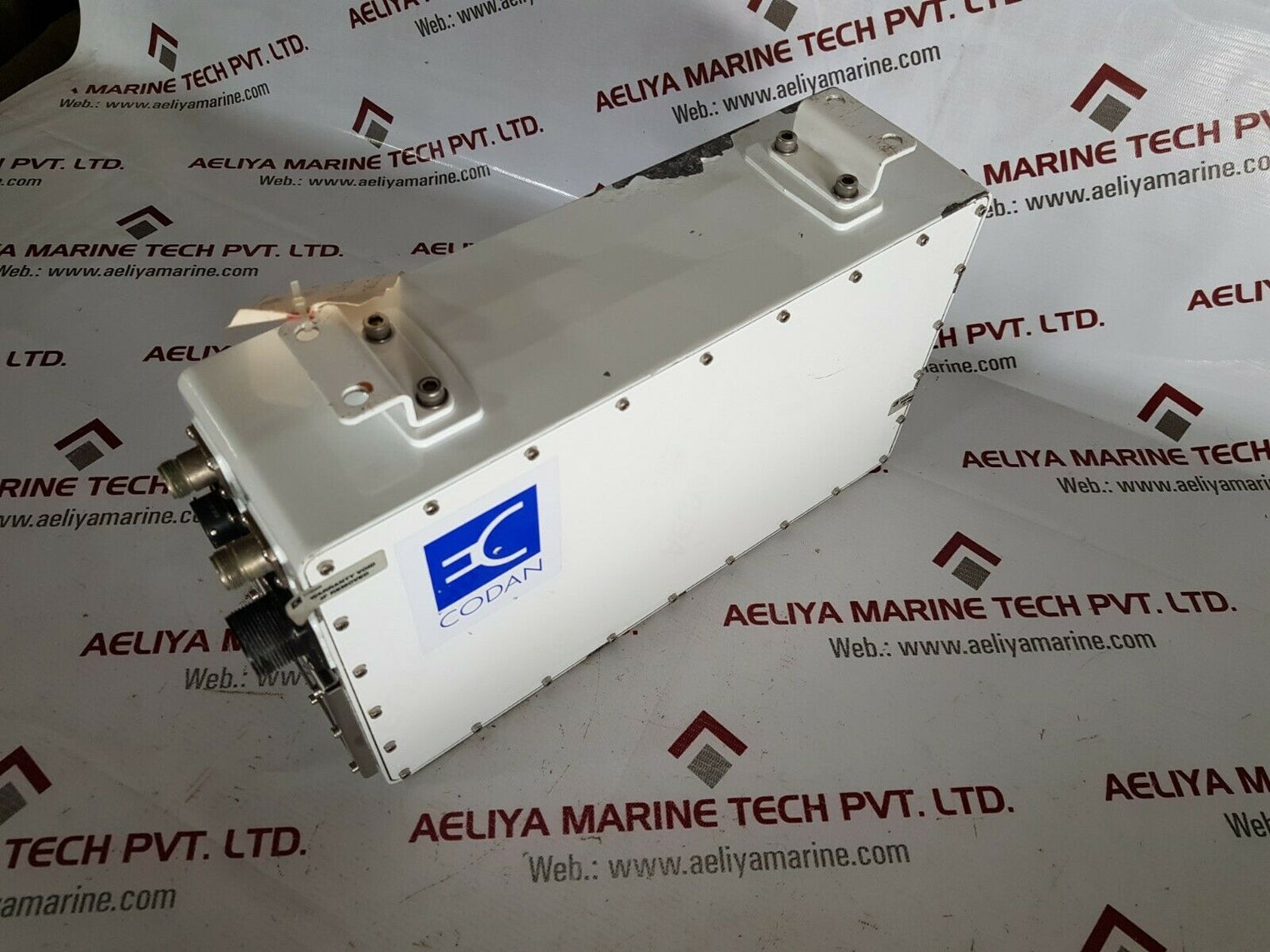 Codan 5700 c-band converter options 2/w/d  42-72v dc 1.1a max