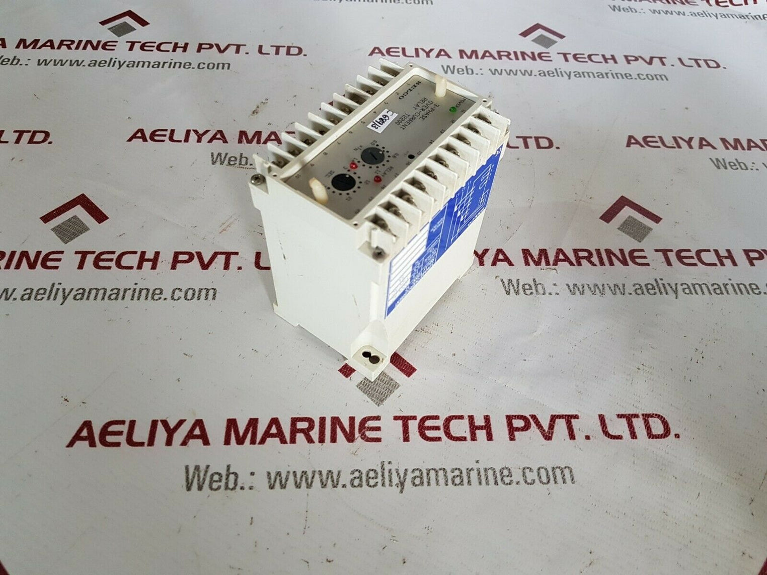 Selco T2200-12 3-phase Over Current Relay 220V Ac