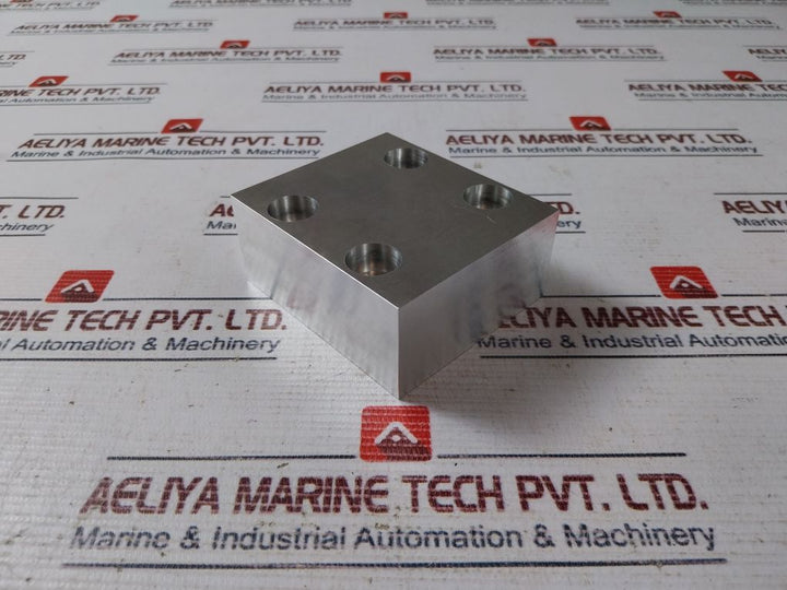 C7100.371 Valve Case Manifold Pressure Relief Valve