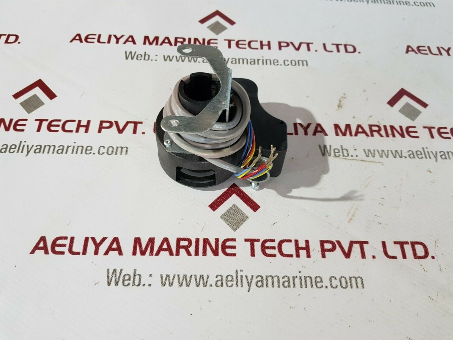 Honeywell 32003532-005 auxiliary switch package for high voltage circuits