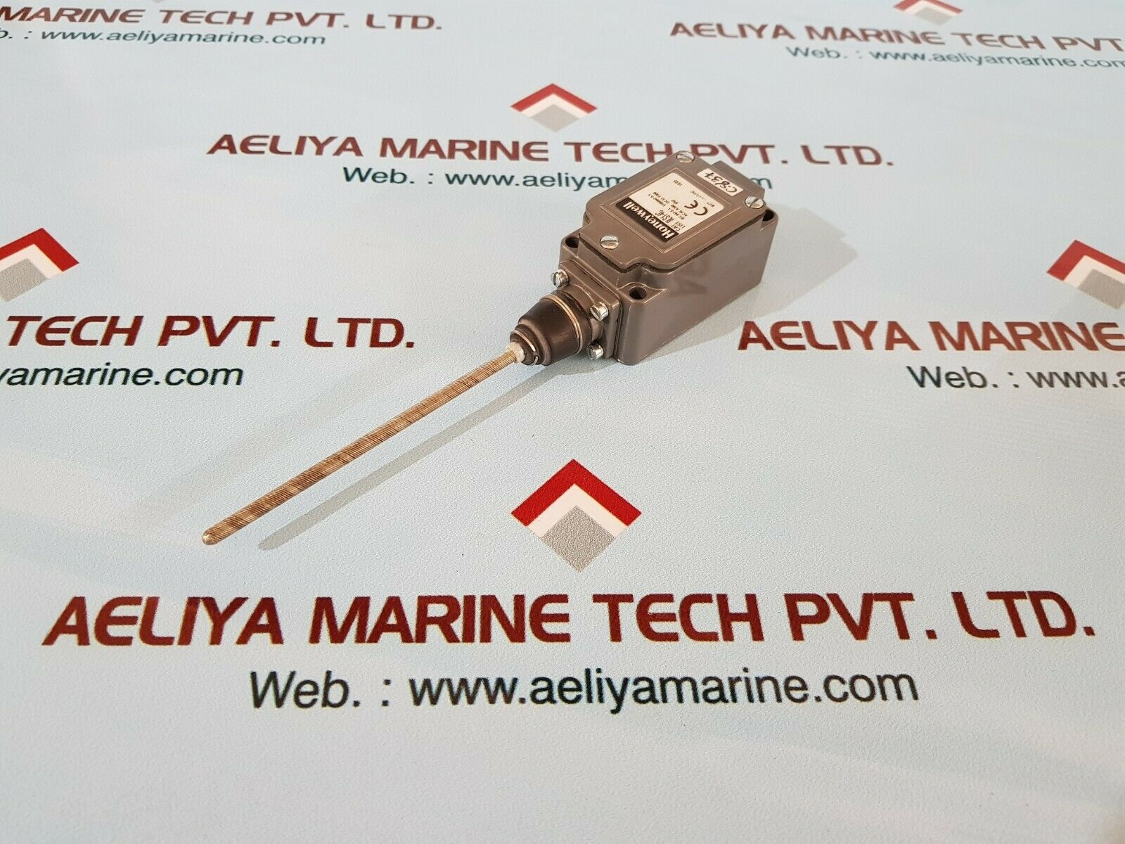 Honeywell 8ls1-4c limit switch