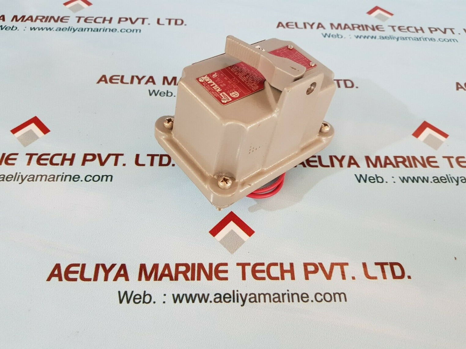 Hubbell Killark fxs-2c seal-x factory sealed tumbler switch controls