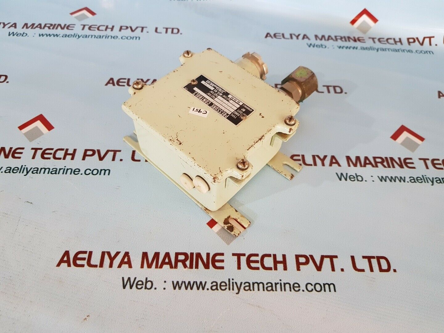 Saginomiya sps-h1 35wu pressure controls