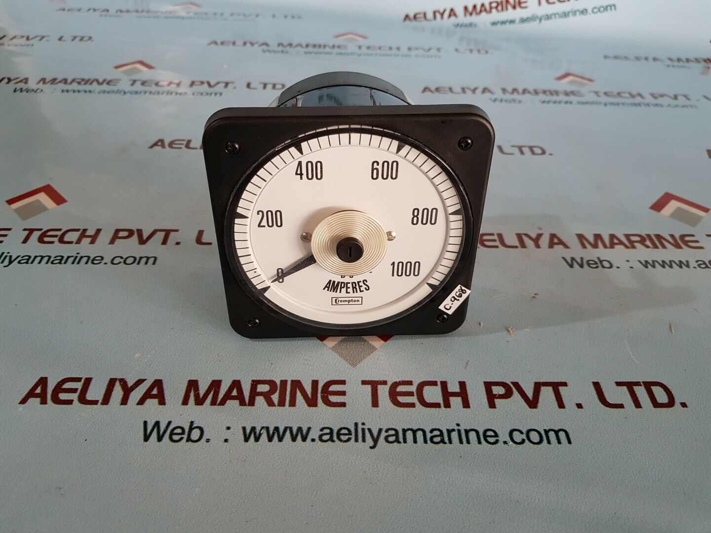 Crompton 00705vamt/4 d-c Amperes panel meter