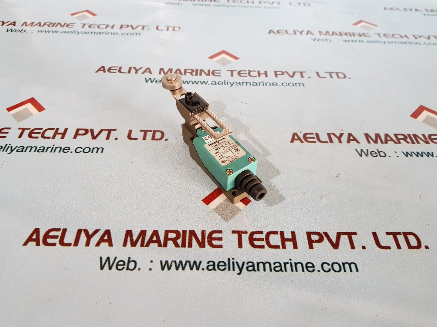 Honeywell Szl-vl-s-j Limit Switch
