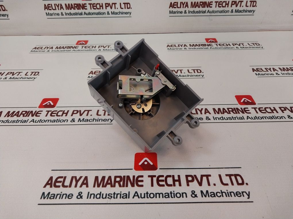 C&S D-45S Direct Rotary Handle