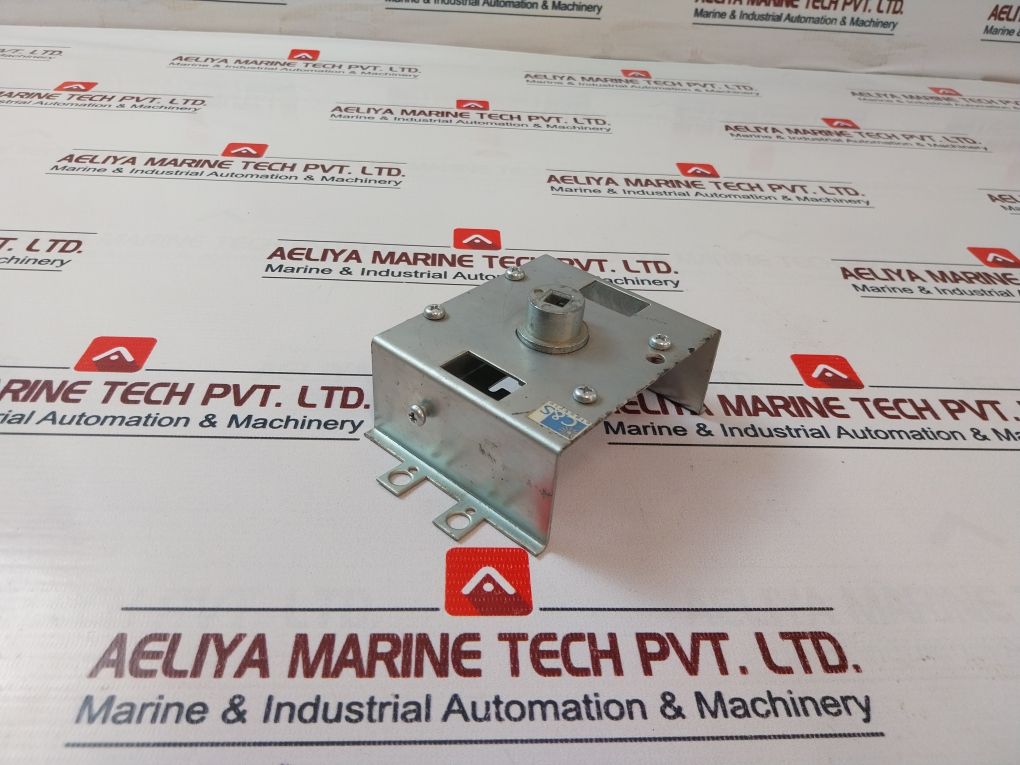 C&S Electric Csdhz2 Rotary Handle Operating Mechanism Circuit Breaker