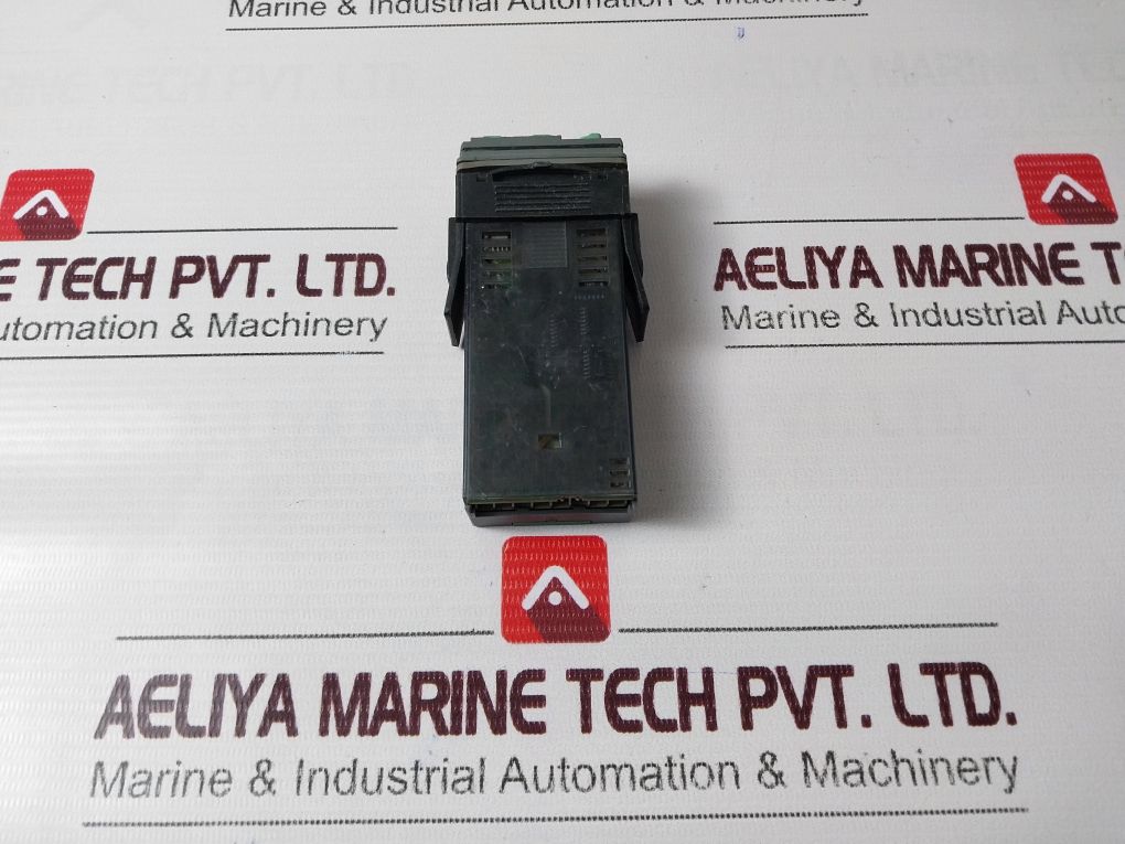 Cal Controls Cal3200 Temperature Controller 5Vdc 10Ma