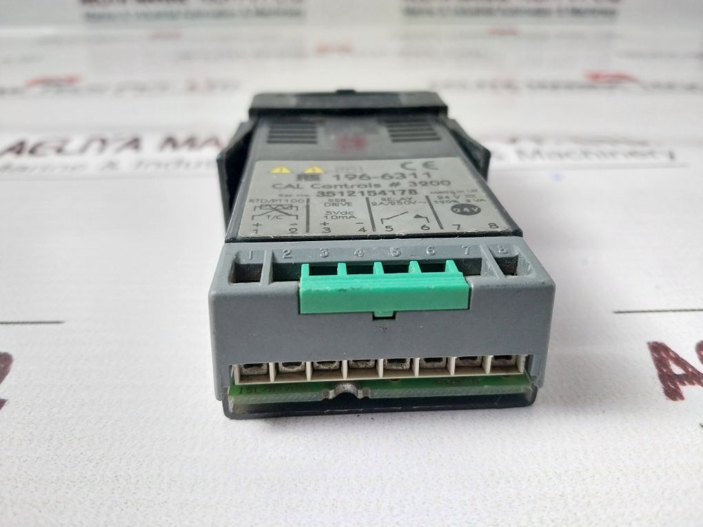 Cal Controls Cal3200 Temperature Controller 5Vdc 10Ma