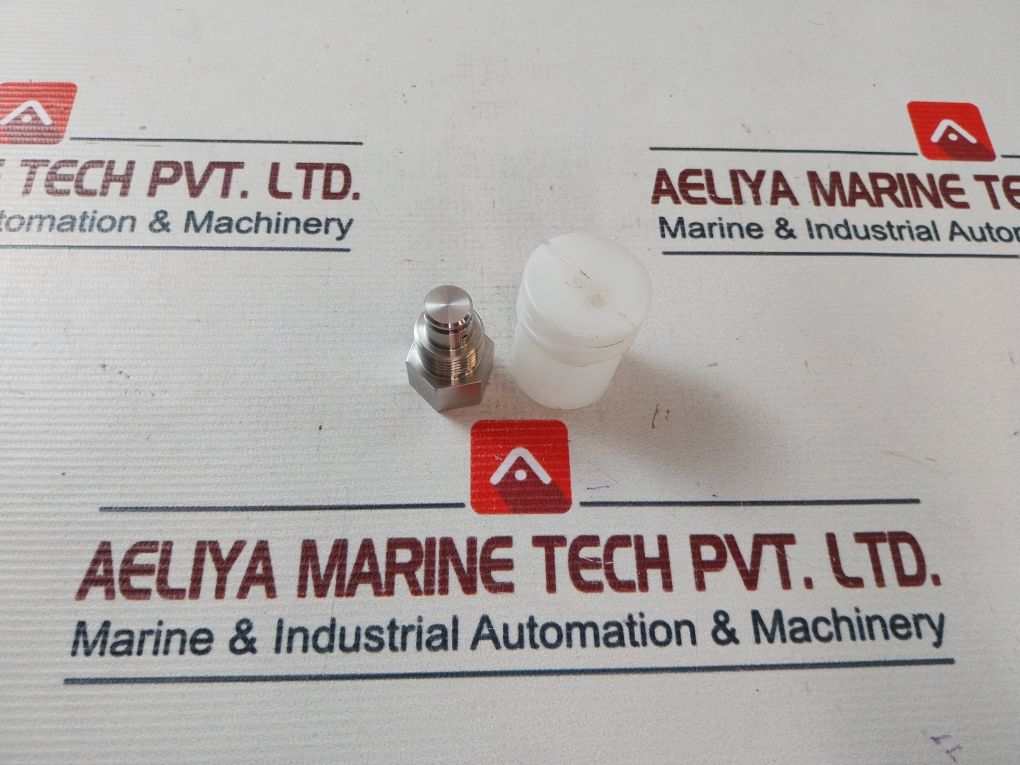 Cameron 2020965-01 Adapter Fitting