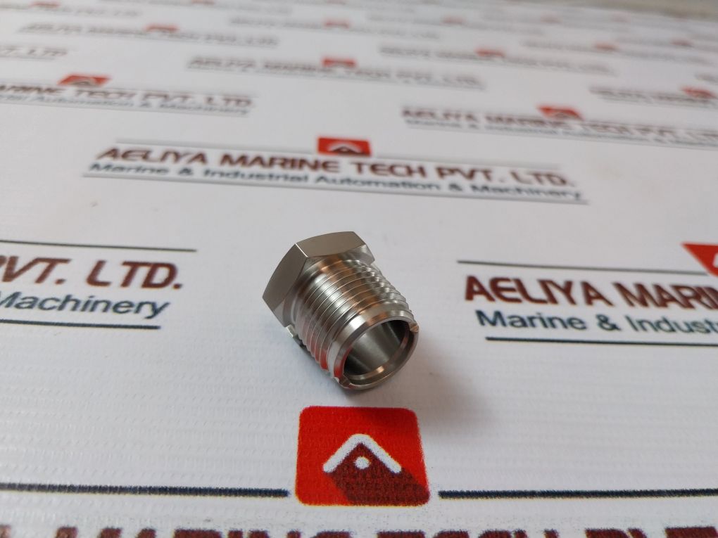 Cameron 2232718-01 Adaptor