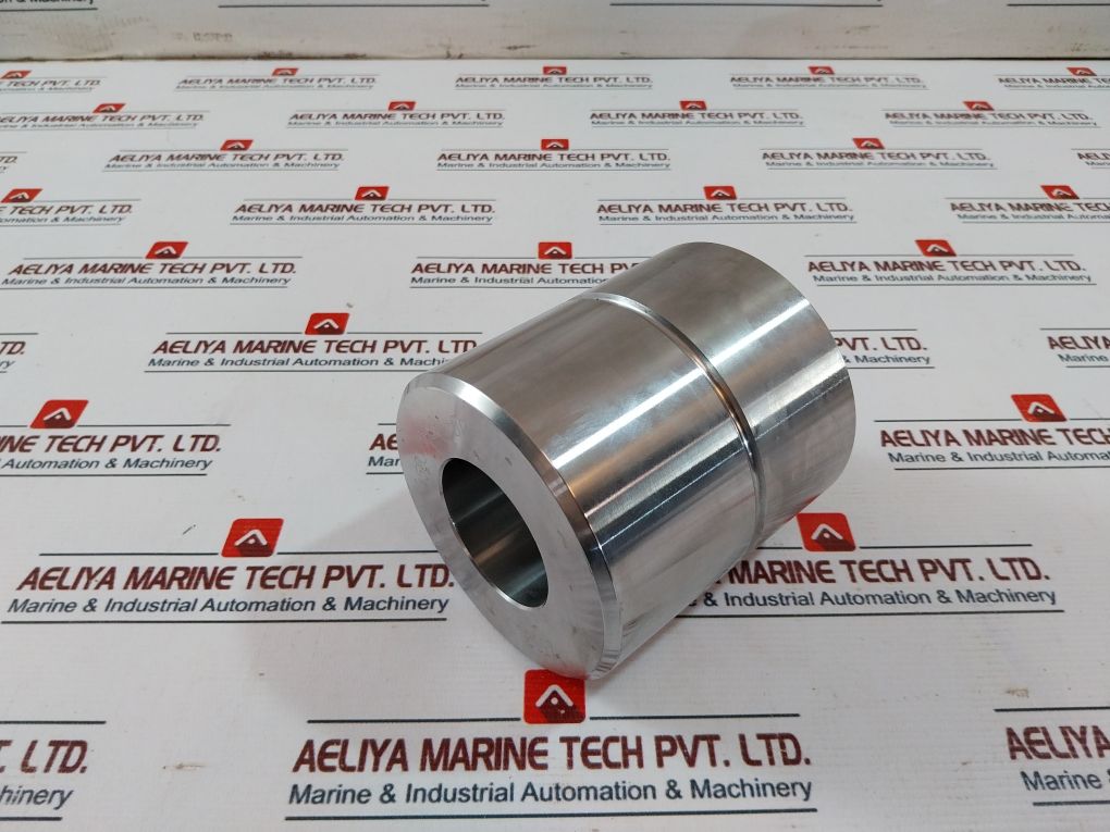 Cameron 239035-01 1-1/4 In Dia Stem Fl St Bearing Cap