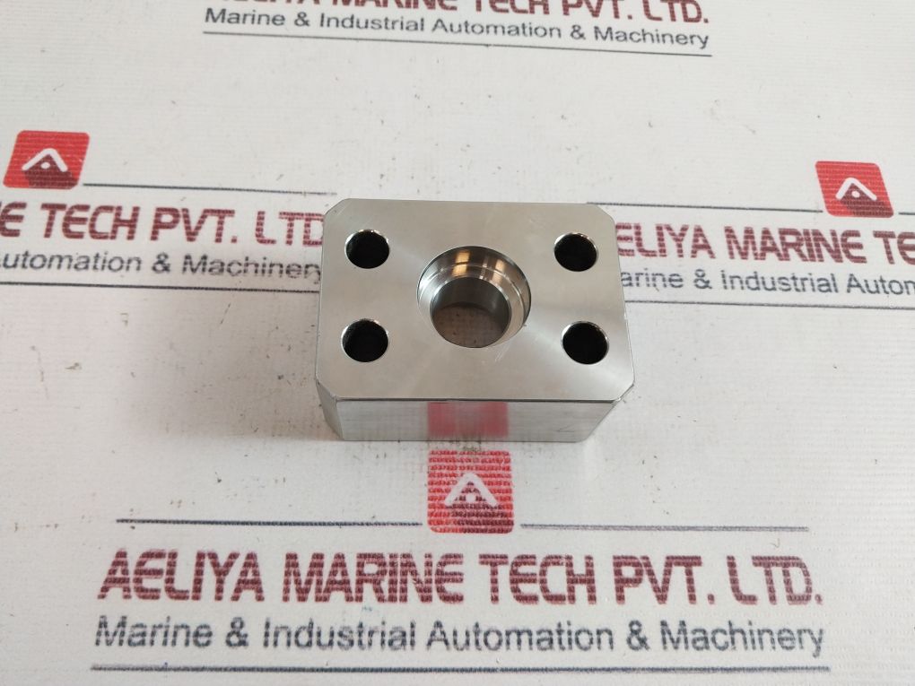 Cameron 2725422-01 Square Flange Yq91098Za