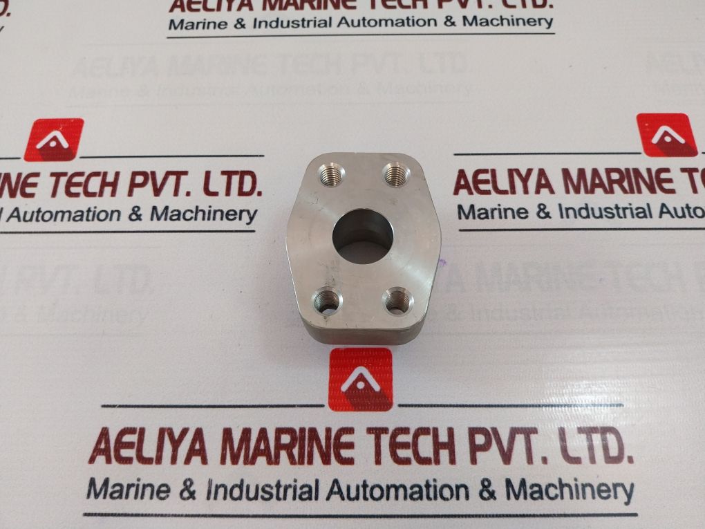 Cameron 2725820-16-16 Threaded Flange Socket