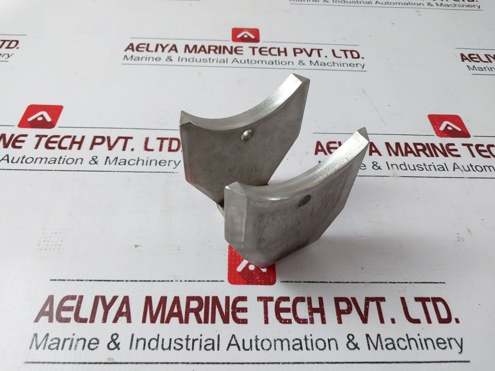Cameron 330270-01 Retainer Plate