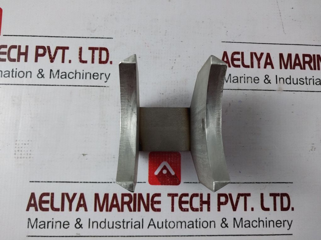 Cameron 330270-01 Retainer Plate 