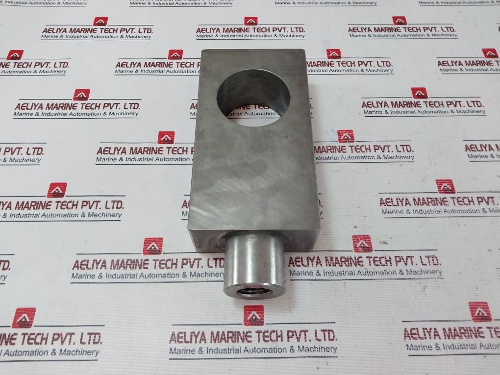Cameron Cam 5005 Gate Valve 140342-01-71-03 Hn/C19563