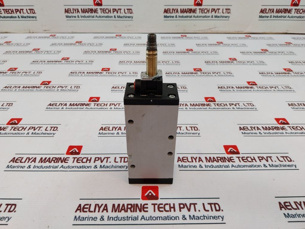 Camozzi 454-015-22 Solenoid Valve 10 Bar