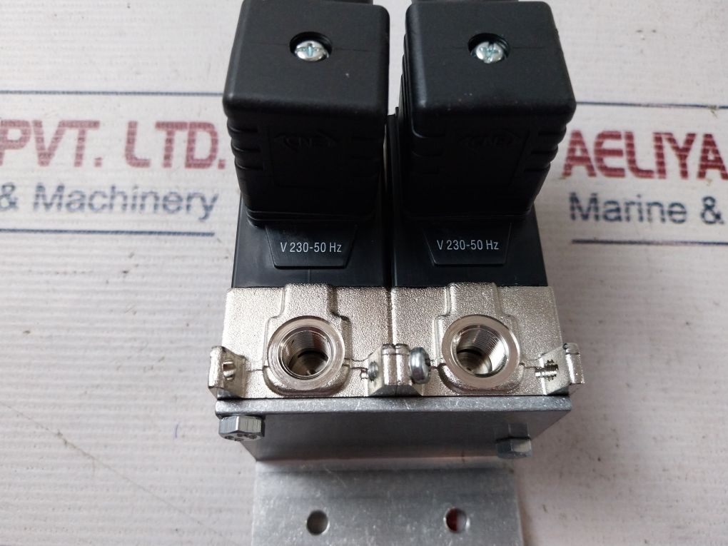 Camozzi 638M-101 Solenoid Valve