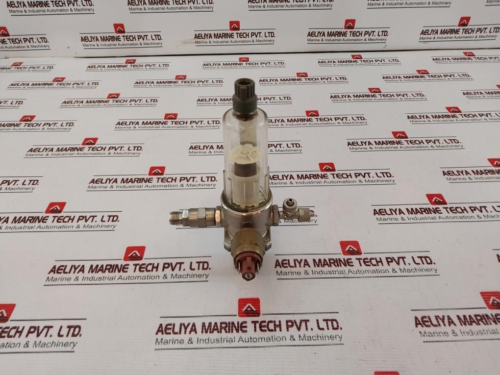 Camozzi N204-d00 Pneumatic Filter Regulator 0-60 Psi