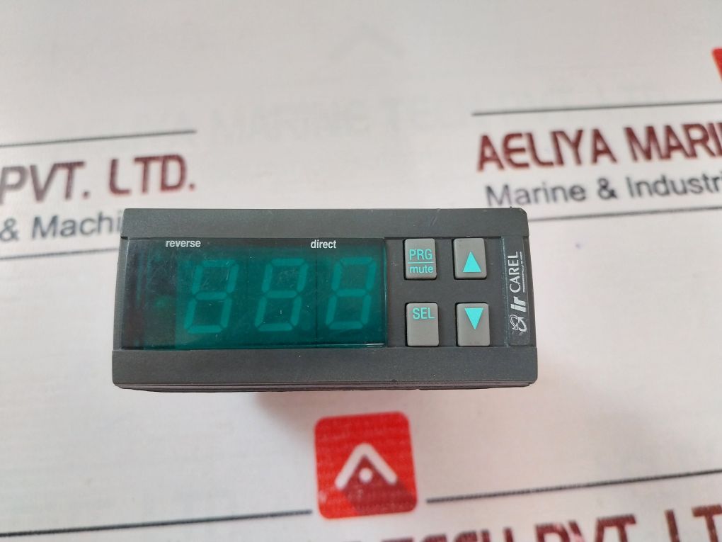 Carel Ir32Z00000 Temperature Controller 12-24V