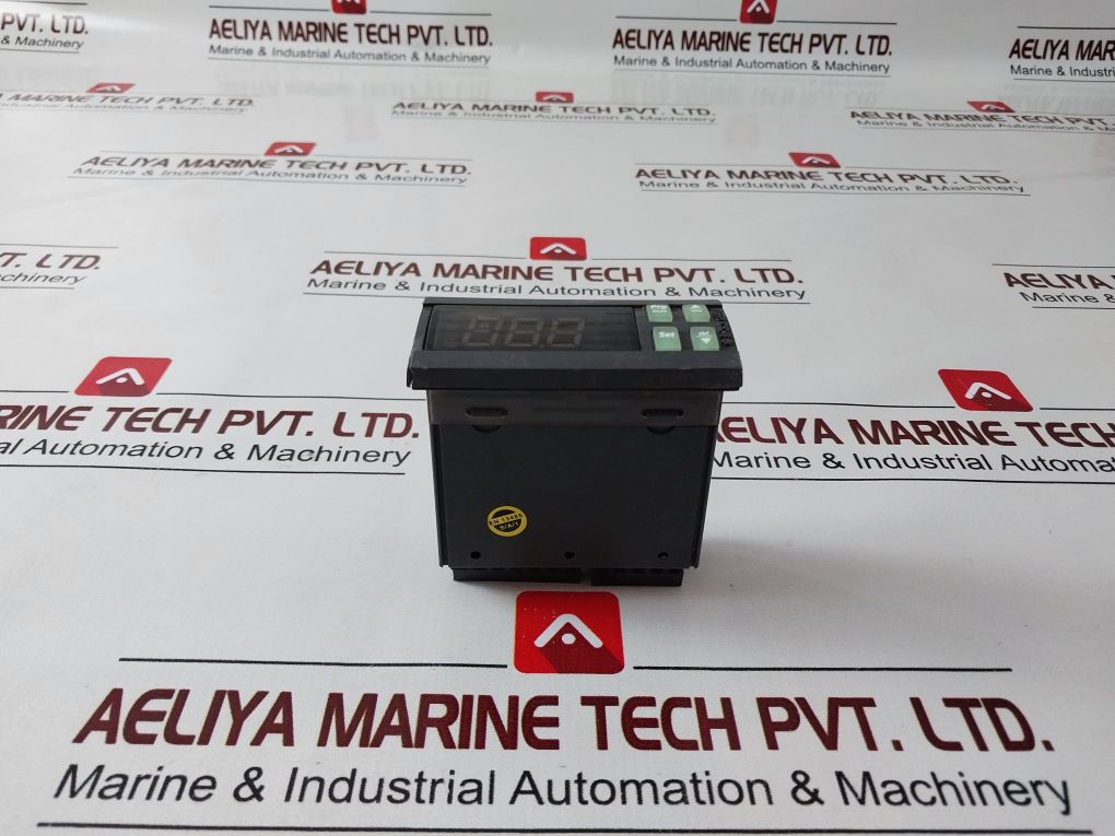 Carel Ir33C0Ln00 Temperature Controller