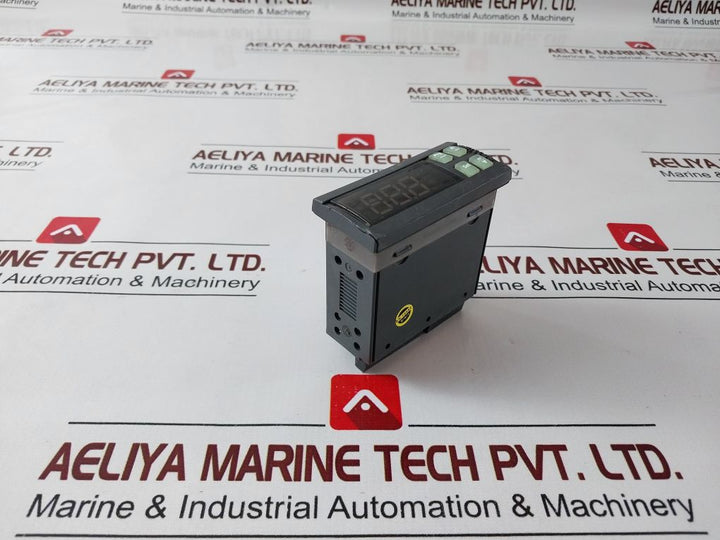 Carel Ir33C0Ln00 Temperature Controller